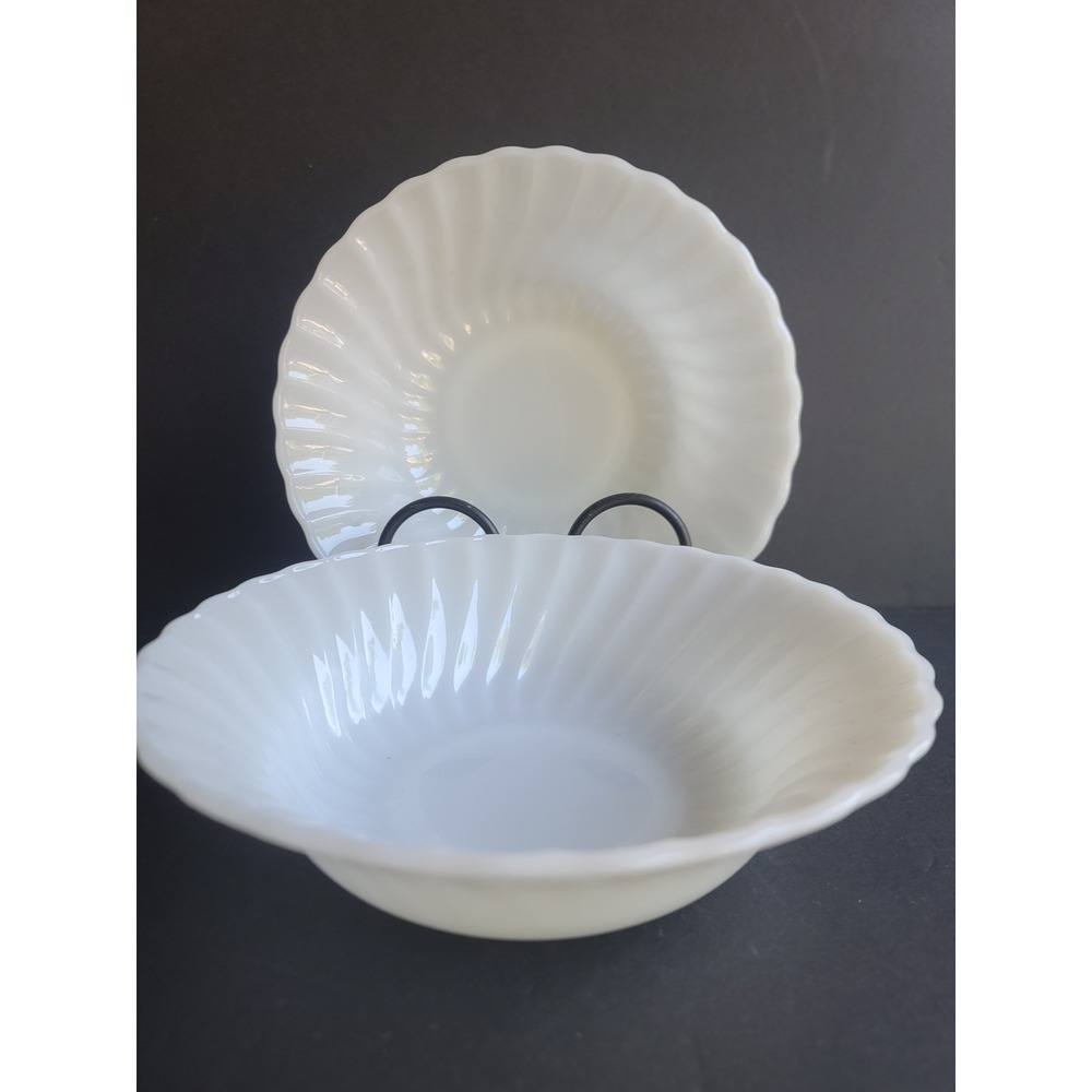 Set of 2 Anchor Hocking Milk Glass Swirl Bowls White Scalloped 8.5" Fire-King